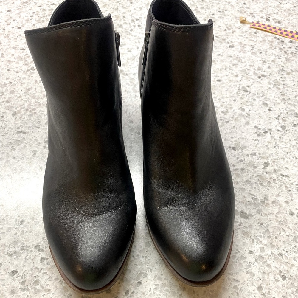 Lucky Brand black booties size 10